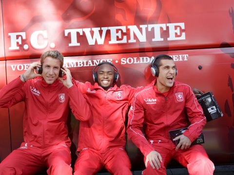 Bose Headphones Präsentation für die Fussballer von Twente Enschede